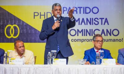 El diputado Ramón Emilio Goris en una de las actividades políticas del PHD.