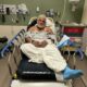 El folclorista y comunicador Isaías Amaro, mientras era atendido en el hospital Lehigh Valley, en Hazleton, Pensilvania.